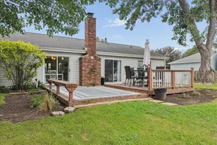 795 Newport Dr, Island Lake, IL 60042 - Photo 17