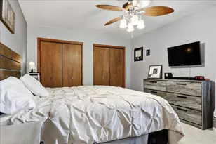 2805 Rocksbury Dr, Bloomington, IL 61705 - Photo 13
