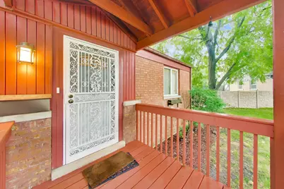 2183 Laura Lane, Des Plaines, IL 60018 - Photo 3