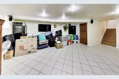 911 S Elmhurst Road, Mount Prospect, IL 60056 - Photo 33
