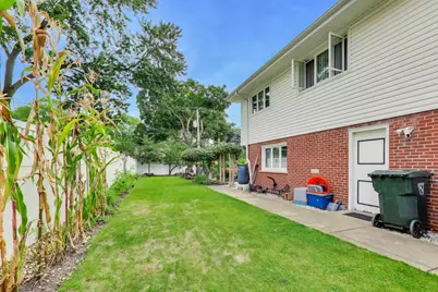 911 S Elmhurst Road, Mount Prospect, IL 60056 - Photo 49