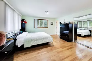 911 S Elmhurst Rd, Mount Prospect, IL 60056 - Photo 19