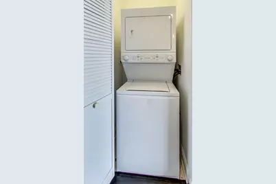 3332 W Palmer Street #1W, Chicago, IL 60647 - Photo 11