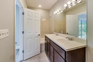 3332 W Palmer St, Chicago, IL 60647 - Photo 25