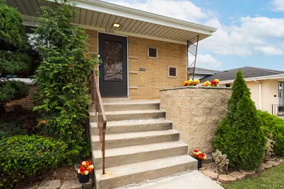 9305 Major Avenue, Oak Lawn, IL 60453 - Photo 3