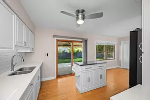 1101 Pheasant Ridge Dr, Lake Zurich, IL 60047 - Photo 9