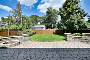 1908 S Harrison St, Glenview, IL 60025 - Photo 7