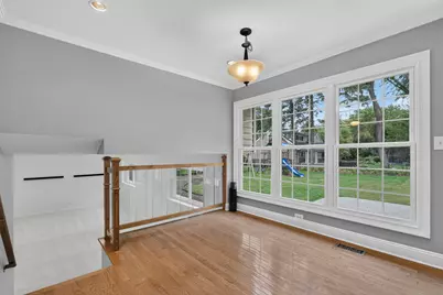 352 Berry Drive, Naperville, IL 60540 - Photo 9