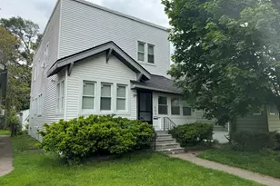 605 Forsythe Ave, Calumet City, IL 60409 - Photo 1