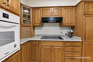 466 Laura Ct, Naperville, IL 60563 - Photo 19