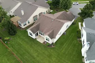 21100 Serene Lake Way, Crest Hill, IL 60403 - Photo 9
