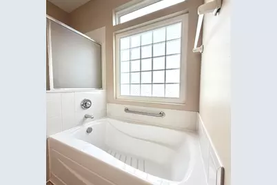 21100 Serene Lake Way, Crest Hill, IL 60403 - Photo 37