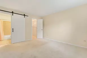 386 Elizabeth Dr, Wood Dale, IL 60191 - Photo 11