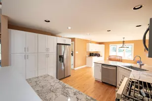 7901 Braeloch Ct, Orland Park, IL 60462 - Photo 19