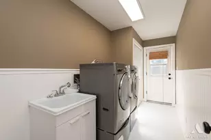 7901 Braeloch Ct, Orland Park, IL 60462 - Photo 25