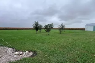 573 County Road 2050E Rd, Varna, IL 61375 - Photo 33