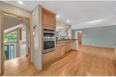7N140 Nancy Lane, Saint Charles, IL 60175 - Photo 9