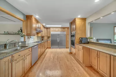 7N140 Nancy Lane, Saint Charles, IL 60175 - Photo 11