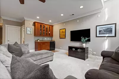 3736 N Fremont Street #1, Chicago, IL 60613 - Photo 17