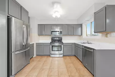 7030 W Carol Avenue, Niles, IL 60714 - Photo 19