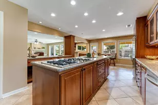 6735 Gentle Bend Dr, Houston, TX 77069 - Photo 9