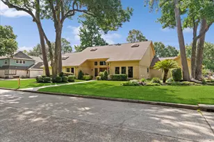 6735 Gentle Bend Dr, Houston, TX 77069 - Photo 31