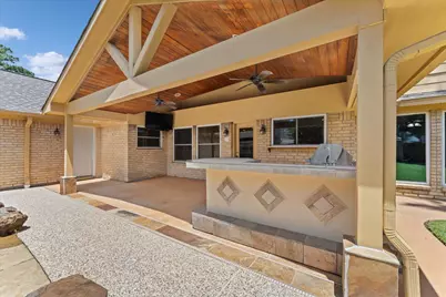 6735 Gentle Bend Drive, Houston, TX 77069 - Photo 27
