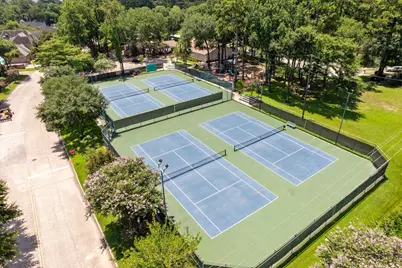 6735 Gentle Bend Drive, Houston, TX 77069 - Photo 33