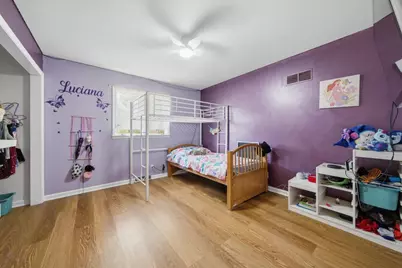 2437 Grape Street, Joliet, IL 60435 - Photo 25