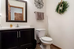 651 Ashleigh Ln, Roscoe, IL 61073 - Photo 13