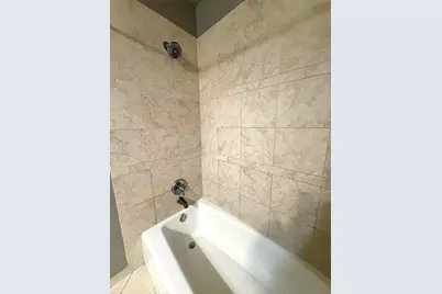924 W Dakin Street #1, Chicago, IL 60613 - Photo 15