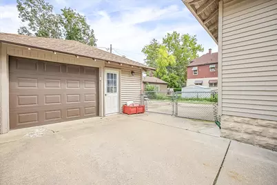 217 W Moulton Street, Pontiac, IL 61764 - Photo 7