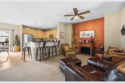 1165 Comiskey Avenue #1165, North Aurora, IL 60542 - Photo 9