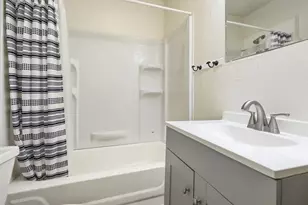 1266 N Schuyler Ave, Kankakee, IL 60901 - Photo 15