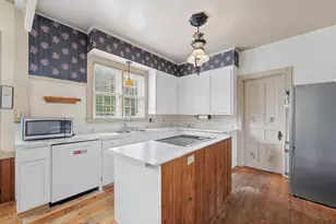 434 W Center St, Paxton, IL 60957 - Photo 9