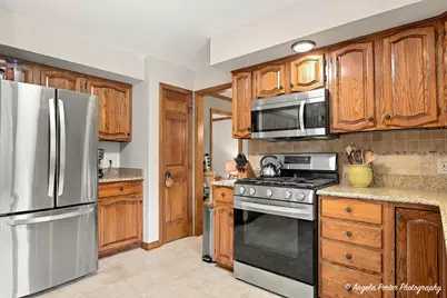 2312 N Long Lane, McHenry, IL 60051 - Photo 13
