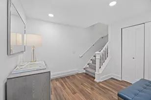 425 W Briar Pl, Chicago, IL 60657 - Photo 25