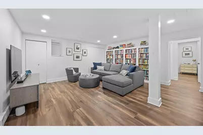 425 W Briar Place #1E, Chicago, IL 60657 - Photo 27