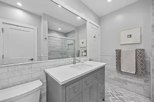 425 W Briar Pl, Chicago, IL 60657 - Photo 19