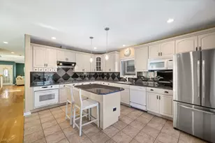 4529 N Sayre Ave, Harwood Heights, IL 60706 - Photo 11