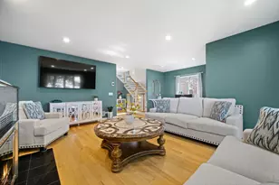 4529 N Sayre Ave, Harwood Heights, IL 60706 - Photo 5