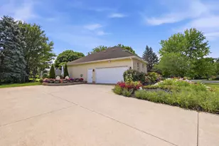 3028 Wedgewood Dr, Dekalb, IL 60115 - Photo 43