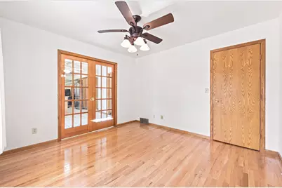 3028 Wedgewood Drive, Dekalb, IL 60115 - Photo 23