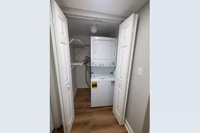 [Address not provided], Chicago, IL 60637 - Photo 9