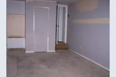 1948 Sheila Street, Woodstock, IL 60098 - Photo 7