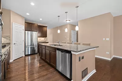 2029A Glenwood Circle #A, Sugar Grove, IL 60554 - Photo 9