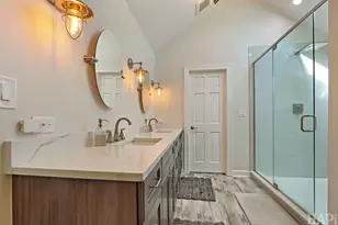 1726 Galloway Cir, Inverness, IL 60010 - Photo 19