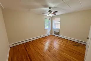 2115 W Farwell Ave, Chicago, IL 60645 - Photo 7