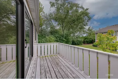 404 Sandalwood Lane #A2, Schaumburg, IL 60193 - Photo 17