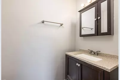10429 Dearlove Road #4, Glenview, IL 60025 - Photo 15